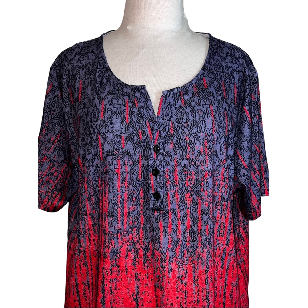 NEW Women’s Casual Shirt XL in Blue and Red Painted Design - Picture 2 of 6